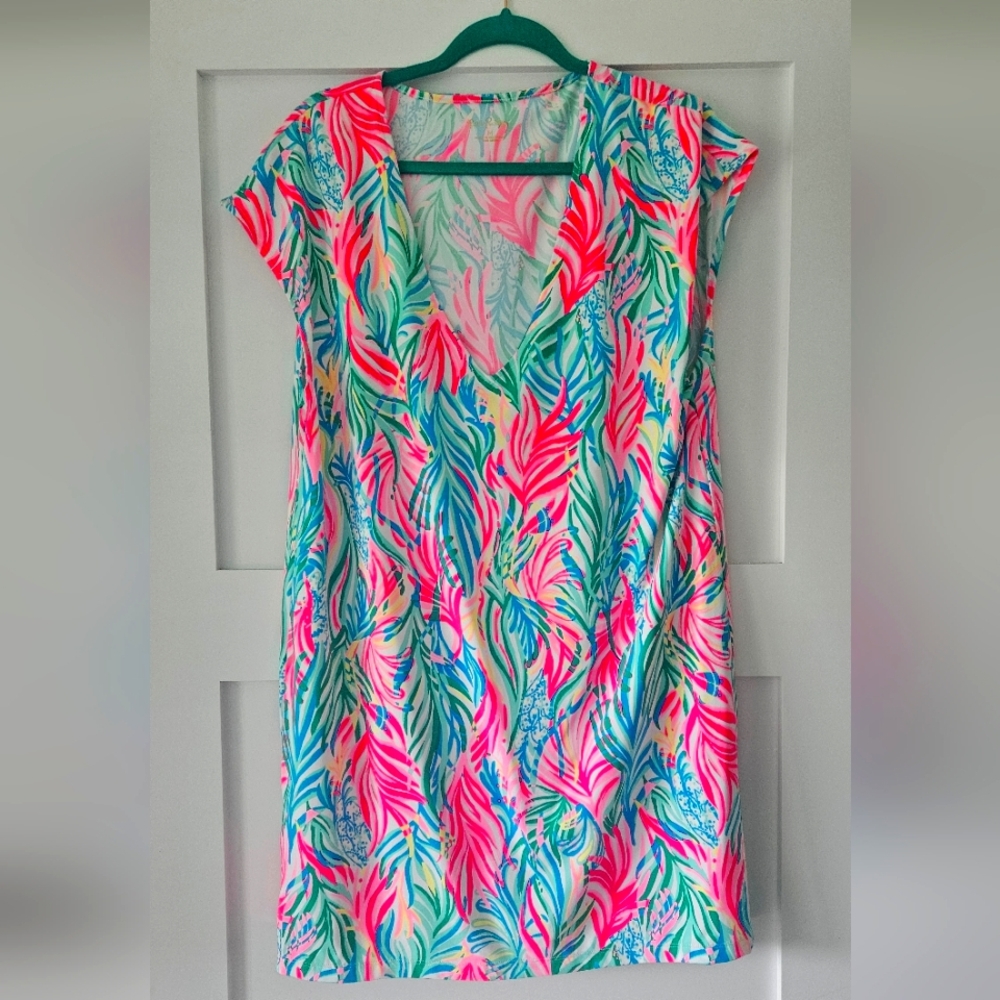 Lilly Pulitzer Cover Up Dress Size: M